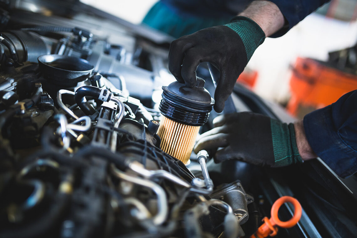 Replacing oil filter at a RAM service appointment